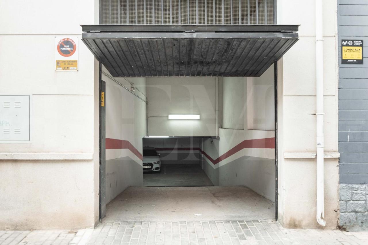 Lovely Duplex With Private Parking Near City Center By Rems Málaga Eksteriør billede
